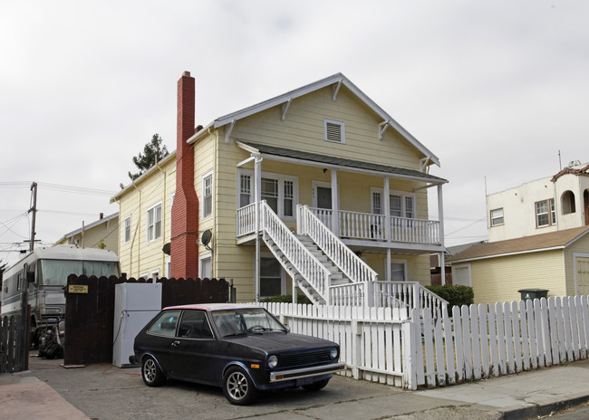 839-845 Pennsylvania St in Vallejo, CA - Building Photo - Building Photo