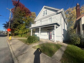 3498 Boudinot Ave in Cincinnati, OH - Building Photo - Building Photo