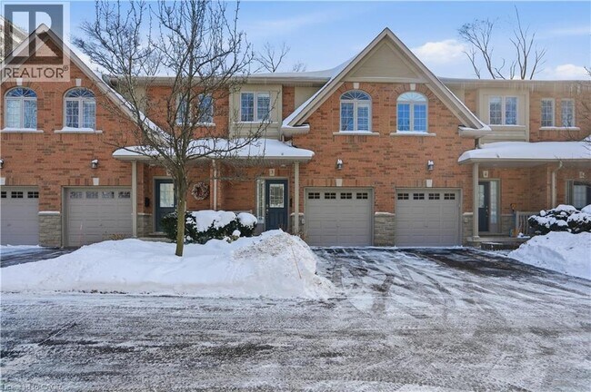 540 Guelph Line in Burlington, ON - Building Photo - Building Photo