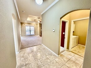 2591 N Trafalger Dr in Fayetteville, AR - Foto de edificio - Building Photo