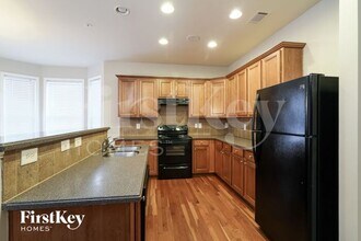 3310 Castleberry Village Cir in Cumming, GA - Building Photo - Building Photo