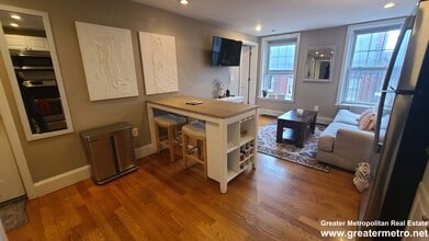 180 Salem St, Unit 3 in Boston, MA - Foto de edificio - Building Photo