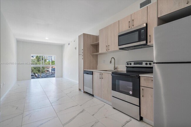 property at 420 SW 7th Ave