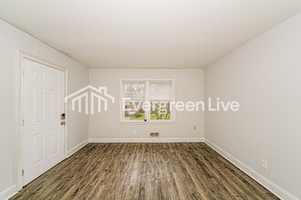 113 Lawson Dr in Birmingham, AL - Building Photo - Building Photo