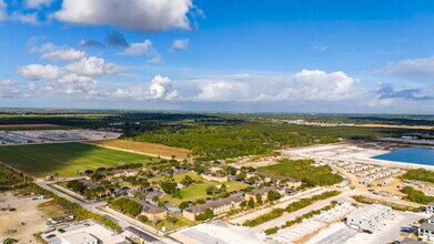 415 NW 13 Ct in Homestead, FL - Building Photo - Building Photo