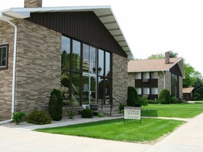 Fourth Avenue Apartments in Stevens Point, WI - Building Photo - Building Photo