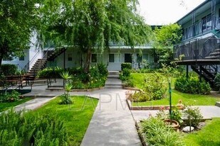 2707 Pomeroy Ave in Los Angeles, CA - Building Photo