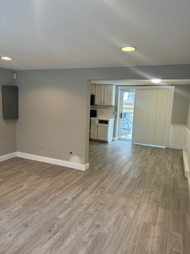 315 Richmond St in East Taunton, MA - Foto de edificio - Building Photo