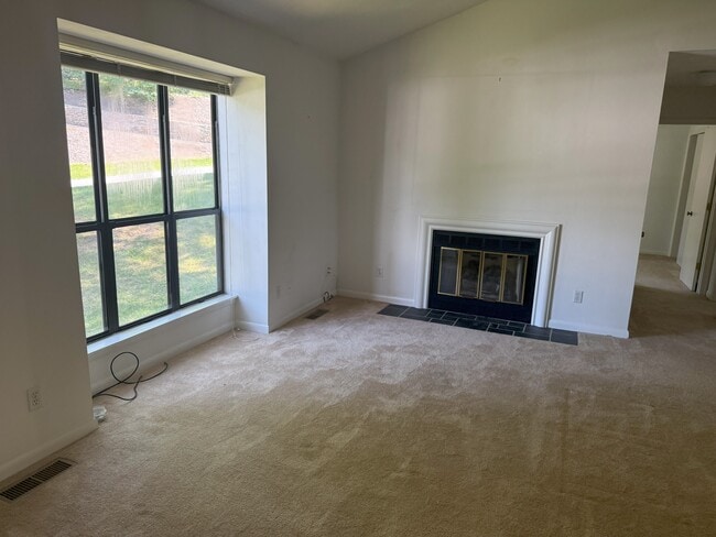 4554 Summerset Dr in Roanoke, VA - Building Photo - Building Photo