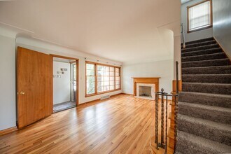 21709 Halworth Rd in Shaker Heights, OH - Building Photo - Building Photo