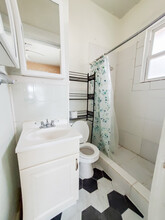 509 S Center St in Arlington, TX - Foto de edificio - Building Photo
