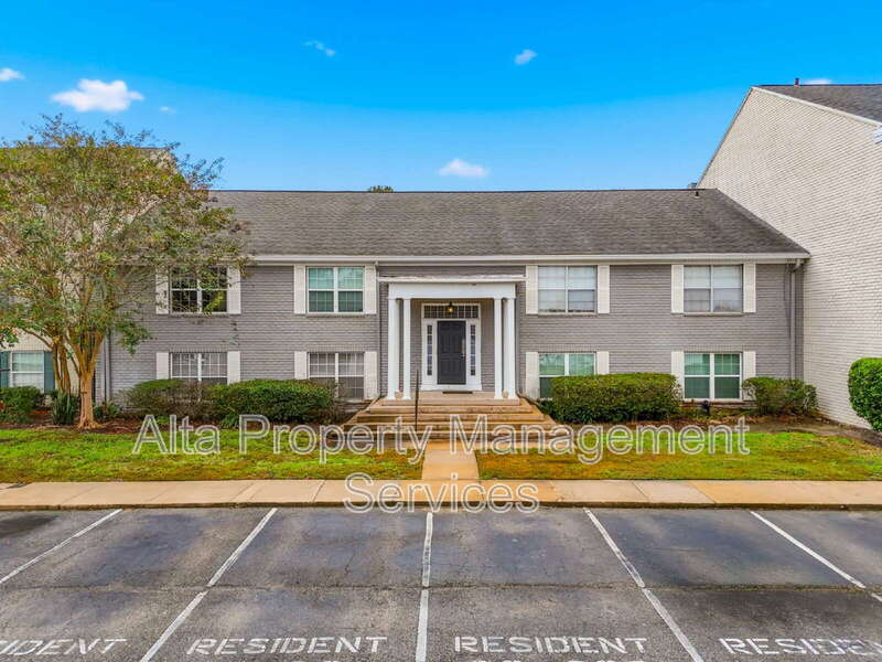 4329 Plaza Gate Ln S in Jacksonville, FL - Building Photo