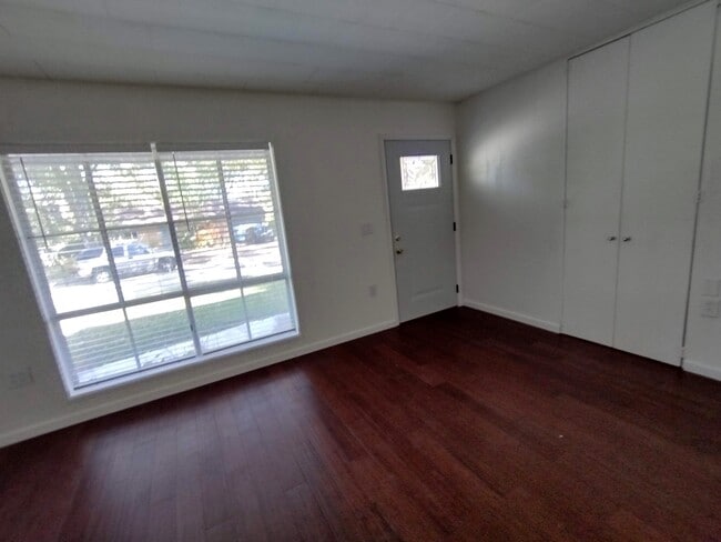 3411 N Windcrest Dr in Bloomington, IN - Building Photo - Building Photo