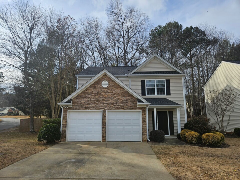 301 Westminster Dr in Canton, GA - Building Photo