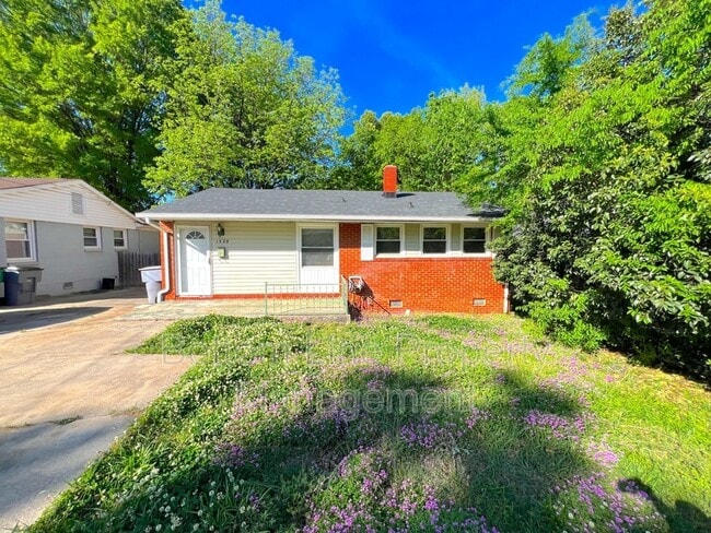 property at 1529 Newcastle St