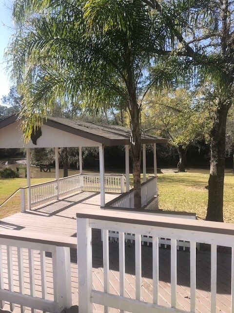 3310 Oak Dr in Dickinson, TX - Building Photo