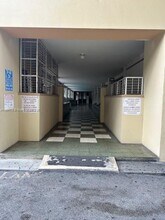 7420 W 20th Ave in Hialeah, FL - Building Photo - Building Photo