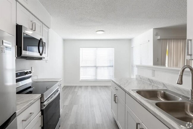 property at 1000 River Bend Dr