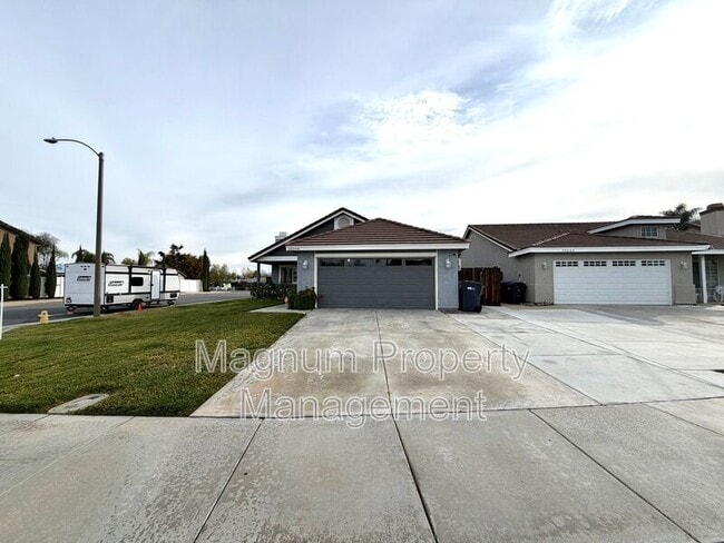 30594 Glaspell Ct in Menifee, CA - Building Photo - Building Photo