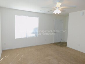 1405 Asher Downs Dr in Greensboro, NC - Building Photo - Building Photo