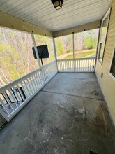 335 Flyway Rd in Goose Creek, SC - Foto de edificio - Building Photo