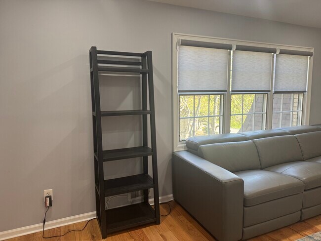 50 Falls Bridge Dr, Unit 50 Falls Bridge Drive in Totowa, NJ - Foto de edificio - Building Photo