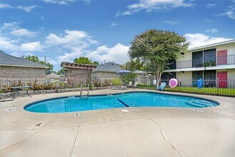 1200 Carolyn Ct in Humble, TX - Building Photo - Building Photo