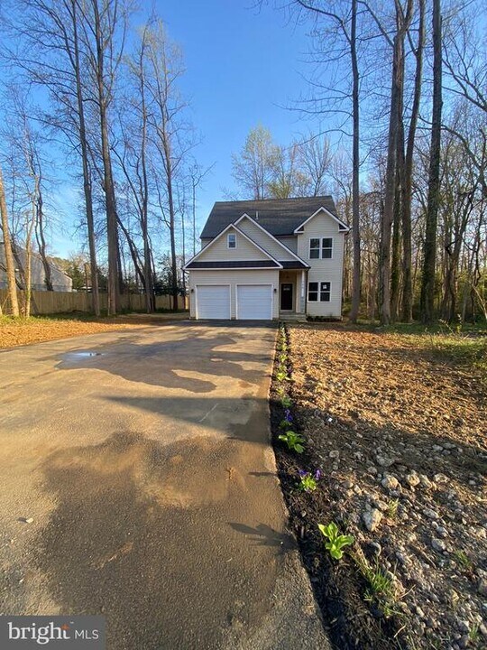 799 Central Ave E in Edgewater, MD - Building Photo