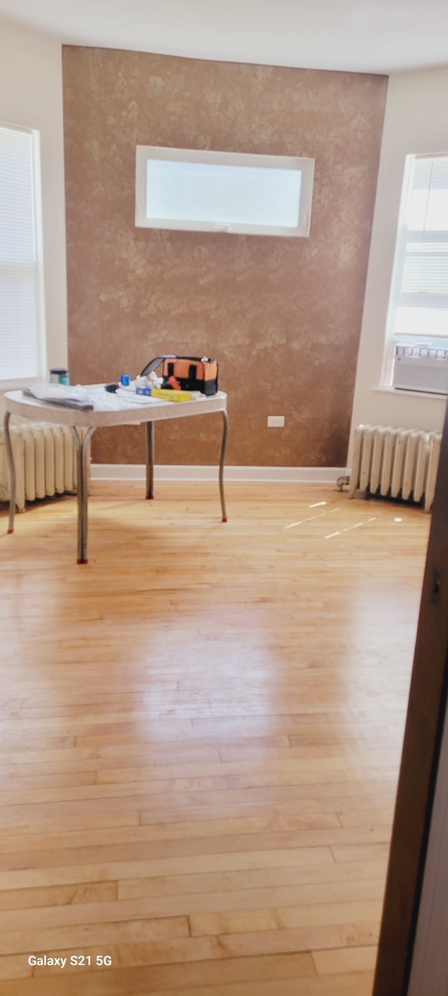 3807 N Narragansett Ave in Chicago, IL - Foto de edificio - Building Photo