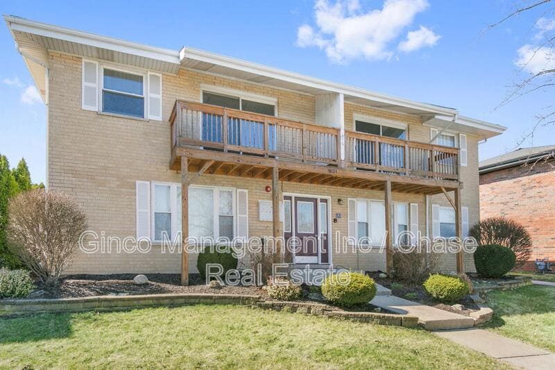 18124 66th Ave in Tinley Park, IL - Building Photo