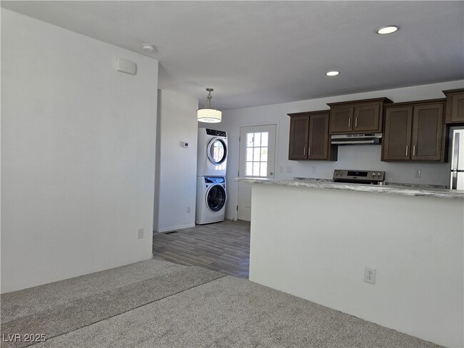 property at 3918 Cll Mirador