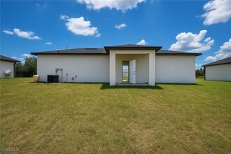 1900 W 14th St in Lehigh Acres, FL - Building Photo - Building Photo