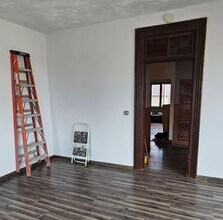 11 W Hosmer St, Unit 2 in Marinette, WI - Building Photo - Building Photo