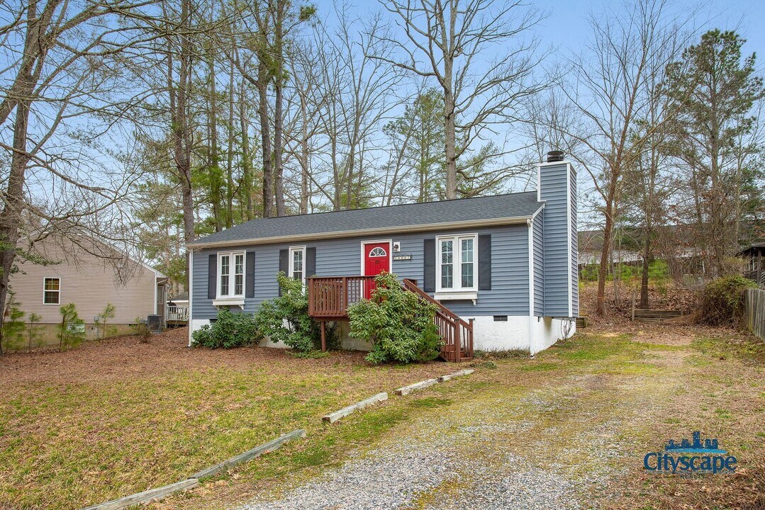 10907 Speeks Ct in Midlothian, VA - Building Photo