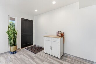 7109 N Vía De Alegria in Scottsdale, AZ - Building Photo - Building Photo