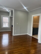 54-56 Village St, Unit 56 Village st in Vernon, CT - Building Photo - Building Photo