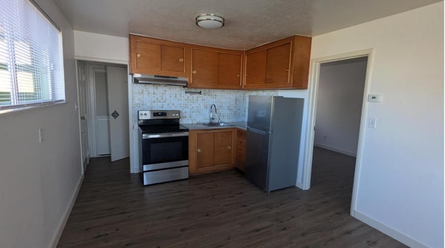 660-664-664 Precita Ave in San Francisco, CA - Building Photo - Building Photo