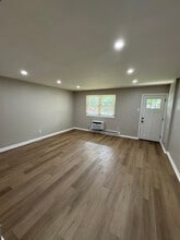 319 Columbia Ave in Stratford, NJ - Building Photo - Building Photo