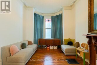 370 Sackville St in Toronto, ON - Building Photo - Building Photo