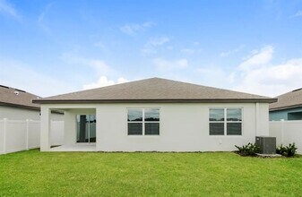 3994 Obsidian Dr in Spring Hill, FL - Building Photo - Building Photo