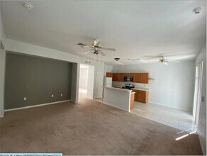 2741 Portchester Ct in Kissimmee, FL - Building Photo - Building Photo