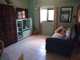 55-53 Naupaka St, Unit Garden Suite in Laie, HI - Building Photo