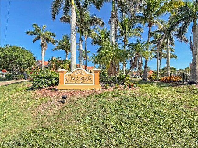 1837 Concordia Lake Cir in Cape Coral, FL - Building Photo - Building Photo