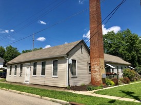 7508 Elizabeth St Apartments