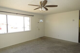 72439 Sun Valley Dr in Twentynine Palms, CA - Building Photo - Building Photo