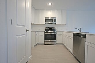 6730 Marble Rdg in Elmendorf, TX - Building Photo - Building Photo