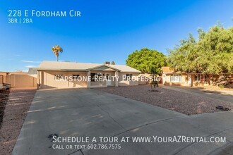 228 E Fordham Cir in Tempe, AZ - Building Photo - Building Photo