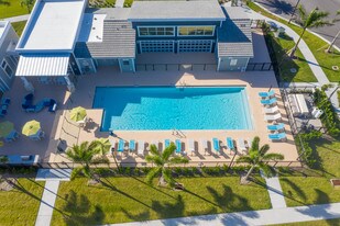Springs At Hammock Cove in Naples, FL - Building Photo