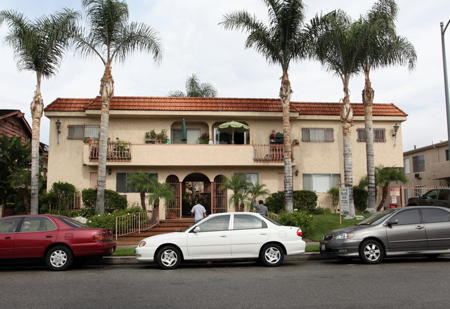 Prairie Palms in Northridge, CA - Building Photo - Building Photo