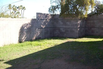 4111 S College Ave in Tempe, AZ - Foto de edificio - Building Photo